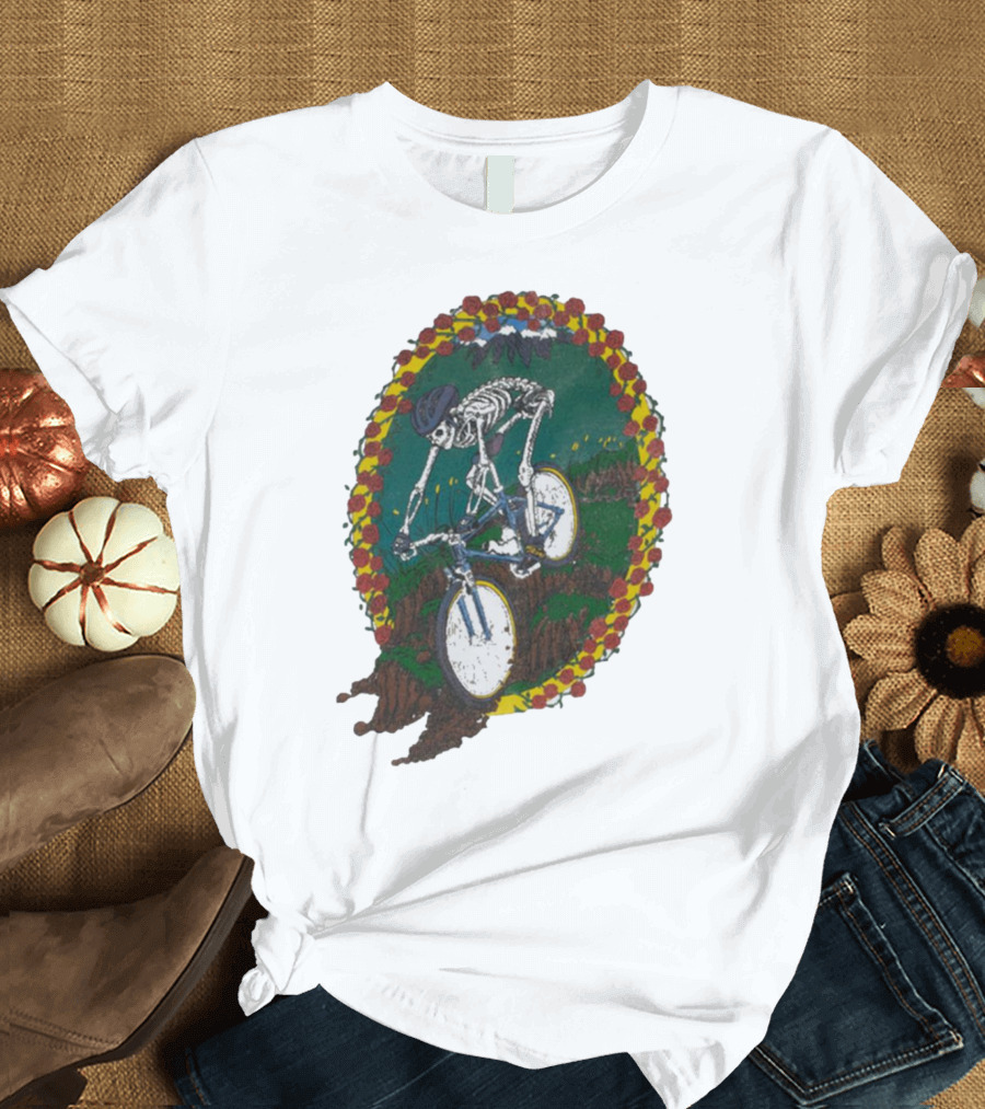 Shred Head Activewear Skeleton Biking Cropped T-Shirt