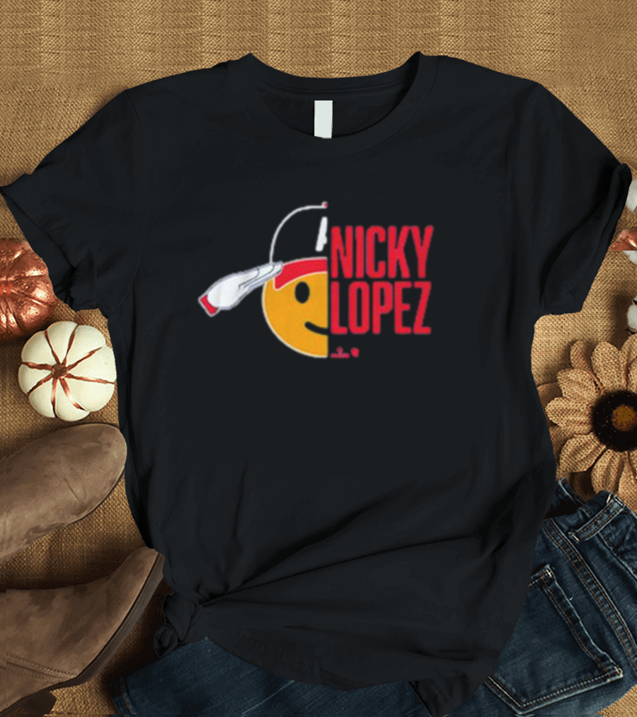 Nicky Lopez Salute Icon Atlanta Braves T-Shirt