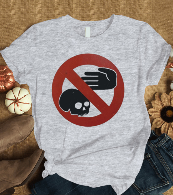 T-Shirt: No Entry Skull and Hand Symbol - Paris Catacombs Warning Signs T-Shirt No Entry Skull and Hand Symbol - Paris Catacombs Warning Signs T-Shirt