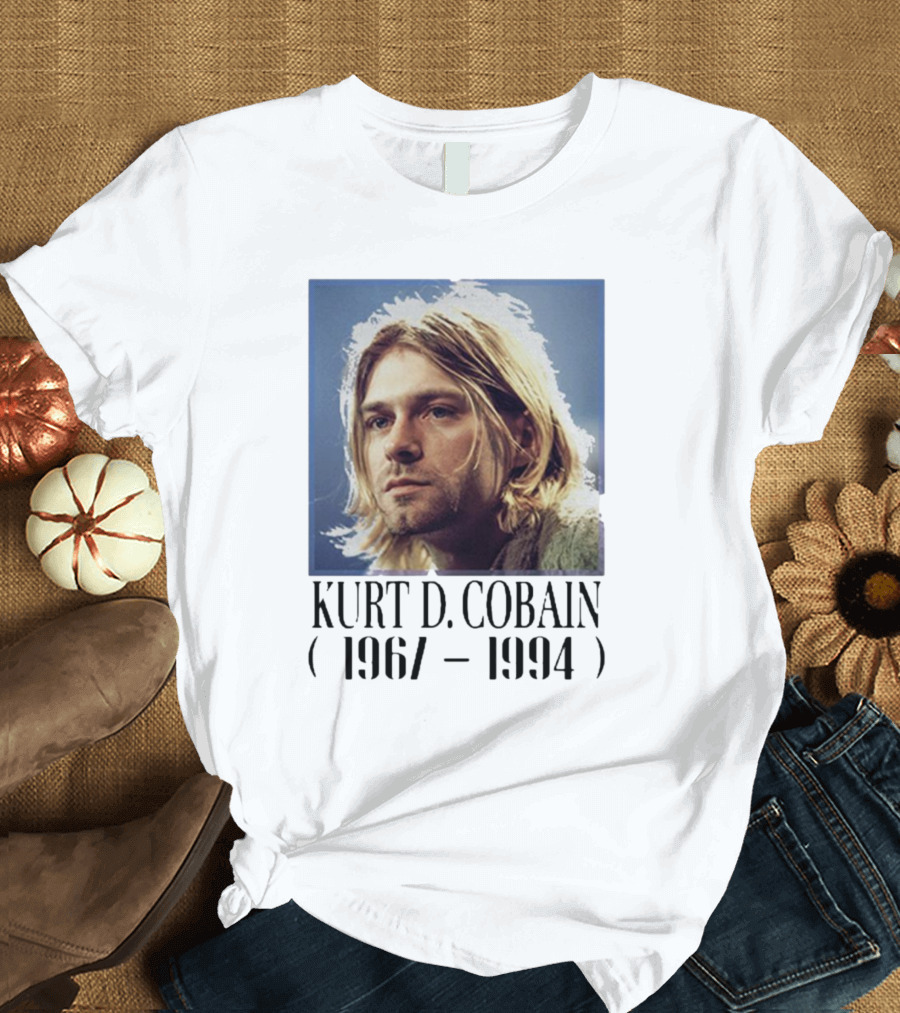 Vintage Kurt D. Cobain 1967-1994 Memorial Painting T-Shirt