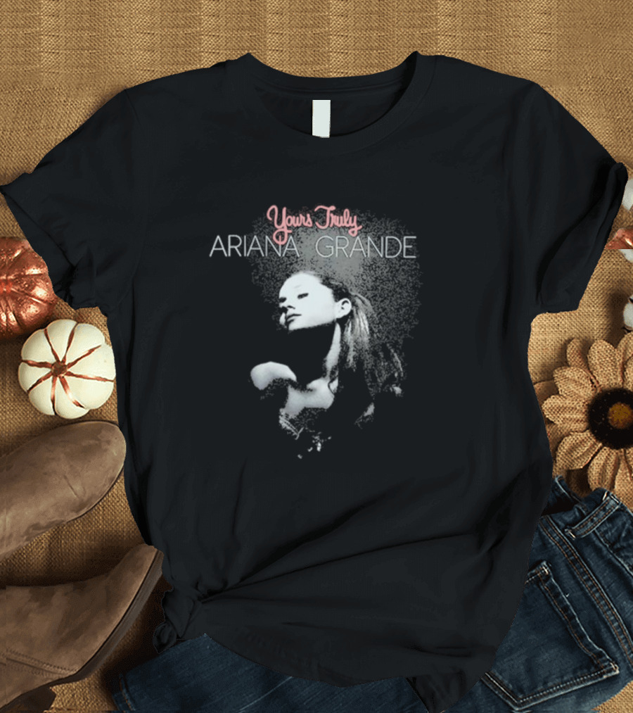 Yours Truly Ariana Grande 10th Anniversary Puff Print T-Shirt
