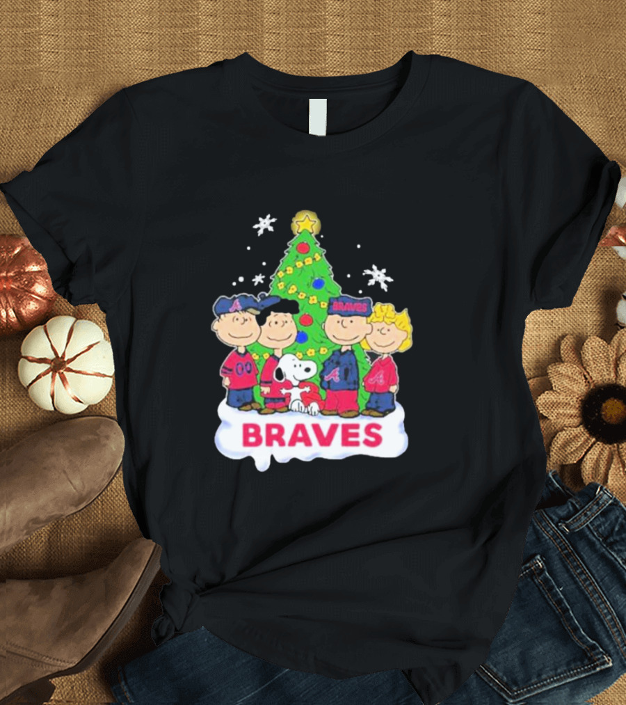 Braves Peanuts Snoopy Christmas Tree Charlie Brown Lucy Linus Woodstock T-Shirt