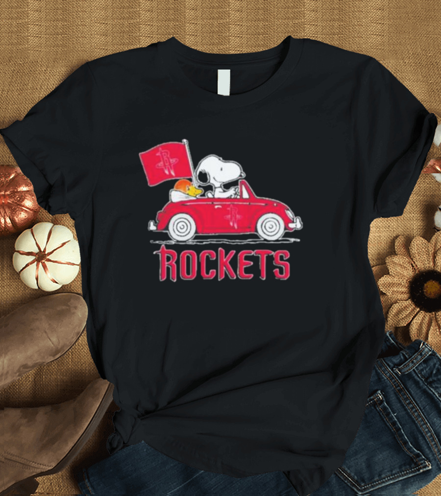 Houston Rockets Snoopy Dog Driving Red Car with Basketball Flag T-Shirt