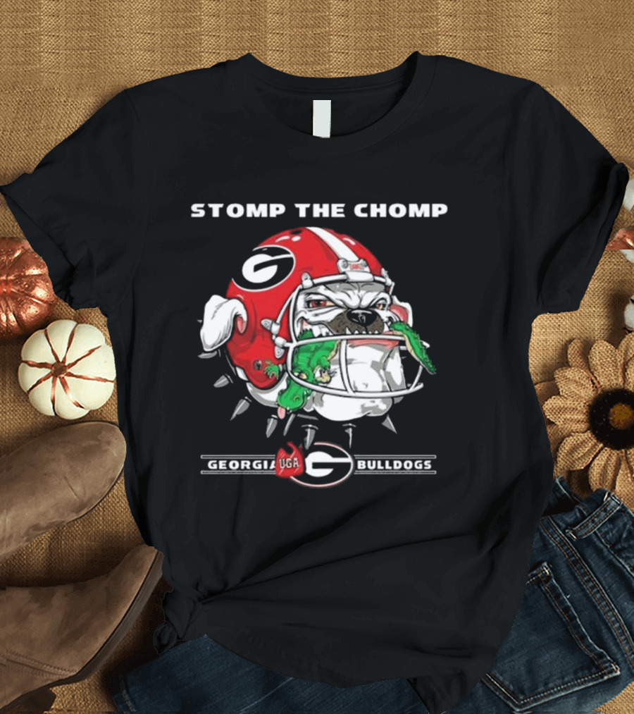 Stomp The Chomp Georgia UGA Bulldogs Helmet Gator T-Shirt