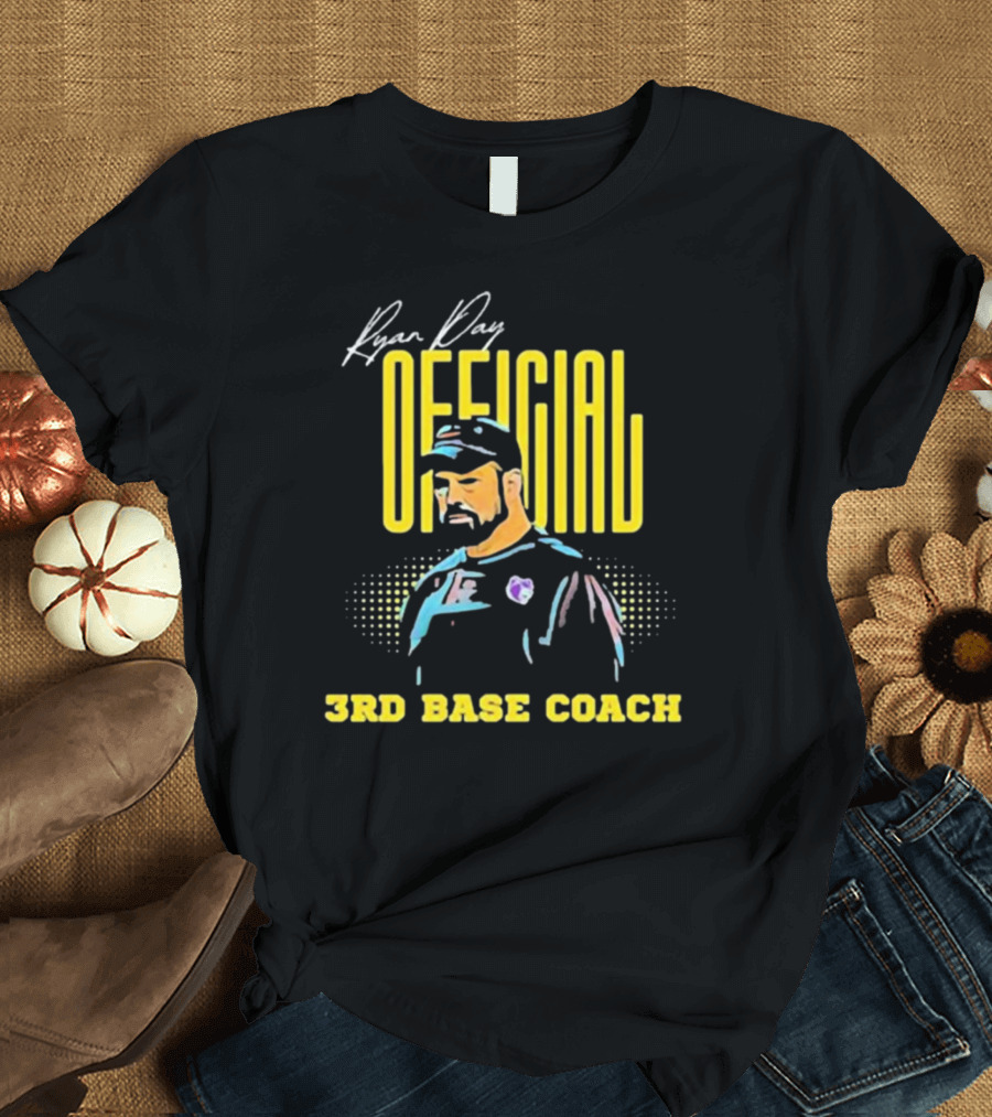 Ryan Day Official 3rd Base Coach Kalamazoo Growlers T-Shirt
