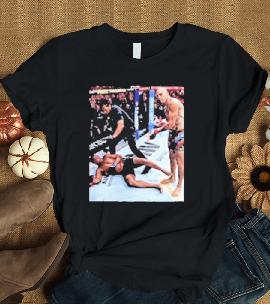 Alex Pereira MMA Victory Over Jamahal Hill in Octagon Showdown T-Shirt