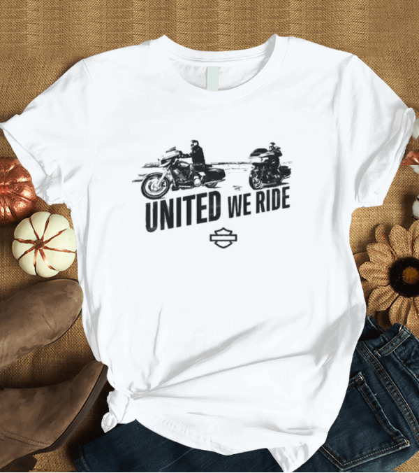 T-Shirt: United We Ride Classic Motorbike T-Shirt United We Ride Classic Motorbike T-Shirt