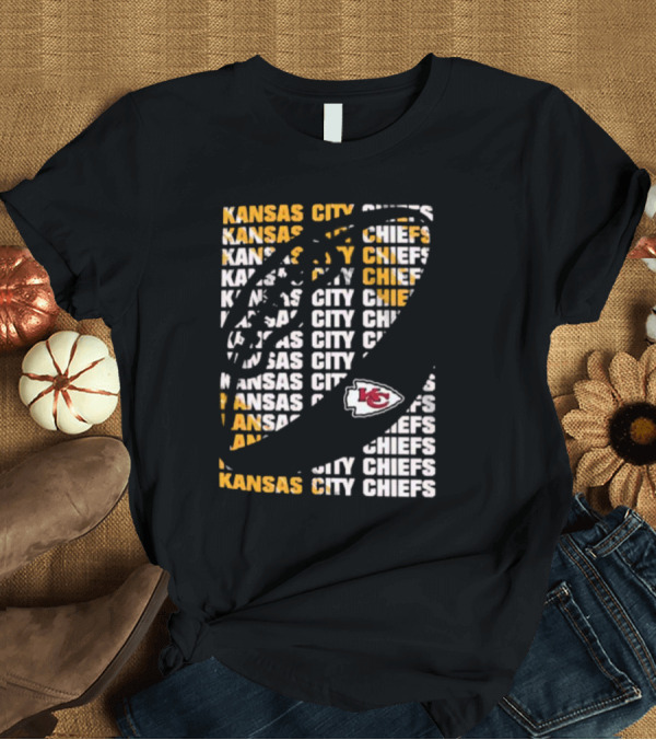 T-Shirt: Kansas City Chiefs Youth Box Football KC Logo T-Shirt Kansas City Chiefs Youth Box Football KC Logo T-Shirt