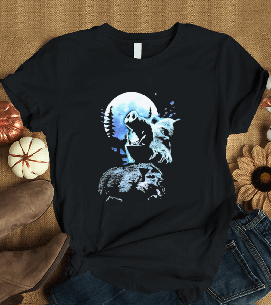 Wild Boar Howling At The Moon Men’s Forest Night Scene T-Shirt