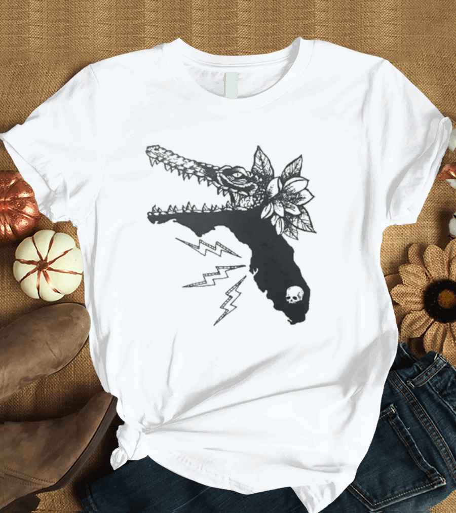Florida Will Eat You - Alligator Skull Lightning Magnolia Map T-Shirt