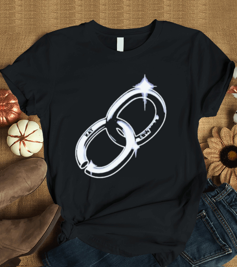 Kat Edwards Broken Link Chain T-Shirt