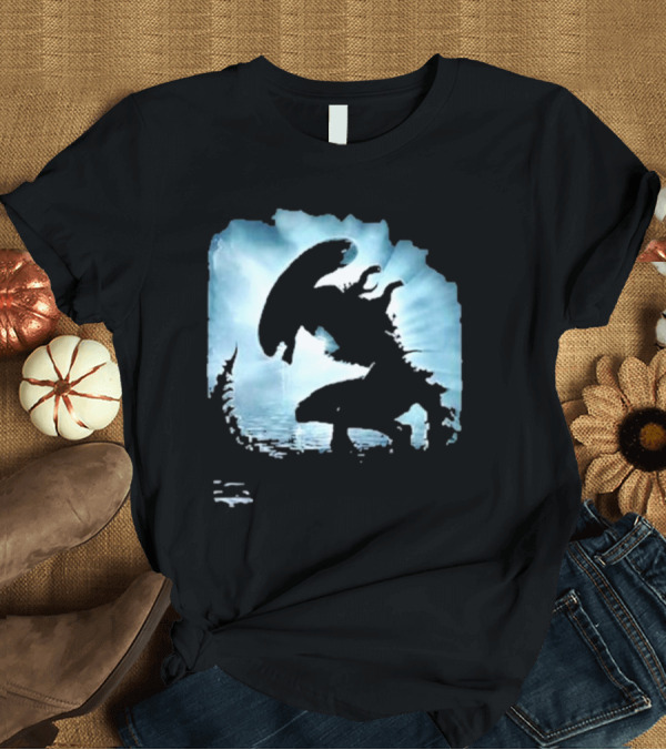 T-Shirt: Alien Romulus Silhouette Against Oceanic Horizon 89 Rotten Tomatoes Debut T-Shirt Alien Romulus Silhouette Against Oceanic Horizon 89 Rotten Tomatoes Debut T-Shirt