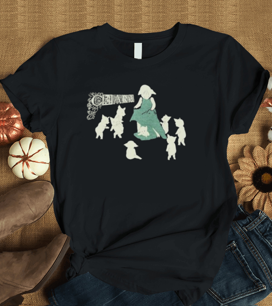 Clairo Charm Pig Vintage Fairy Tale Scene T-Shirt
