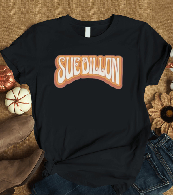 T-Shirt: Sue Dillon Bold Retro Script T-Shirt Sue Dillon Bold Retro Script T-Shirt