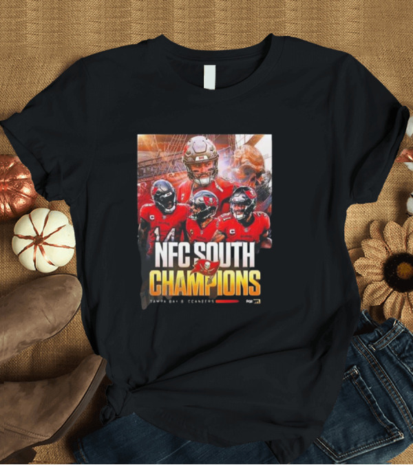 T-Shirt: NFC South Champions 2023-2024 Tampa Bay Buccaneers T-Shirt NFC South Champions 2023-2024 Tampa Bay Buccaneers T-Shirt
