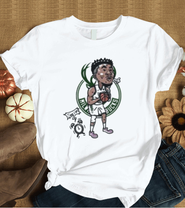 T-Shirt: Giannis Antetokounmpo Milwaukee Bucks Cartoon Basketball Player Clock T-Shirt Giannis Antetokounmpo Milwaukee Bucks Cartoon Basketball Player Clock T-Shirt