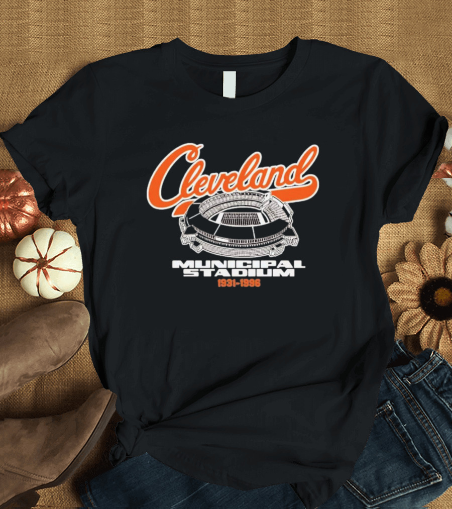 Cleveland Municipal Stadium Tribute 1931-1996 Browns NFL History T-Shirt