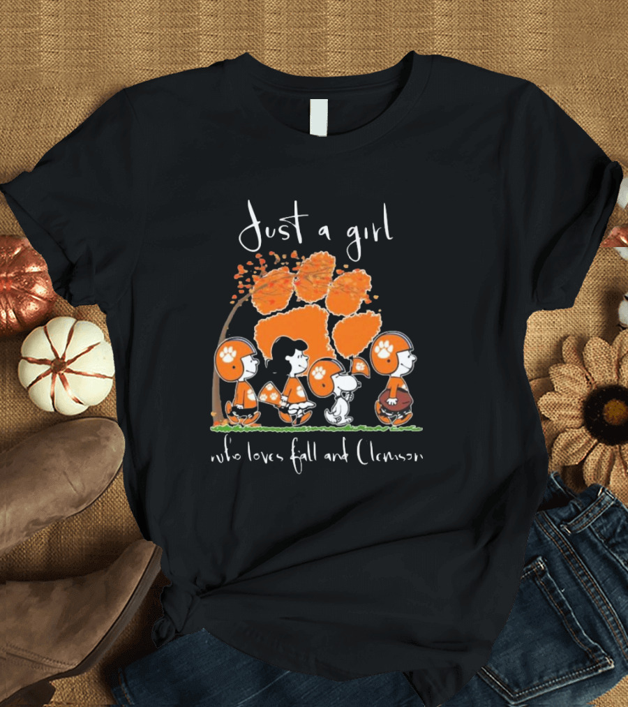 Peanuts Characters Just A Girl Who Loves Fall and Clemson T-Shirt
