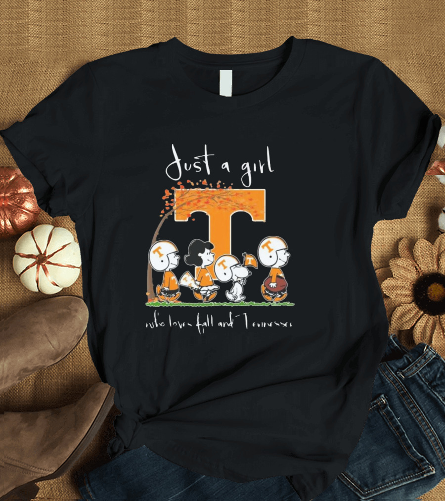 Peanuts Characters Just a Girl Who Loves Fall and Tennessee Vols T-Shirt