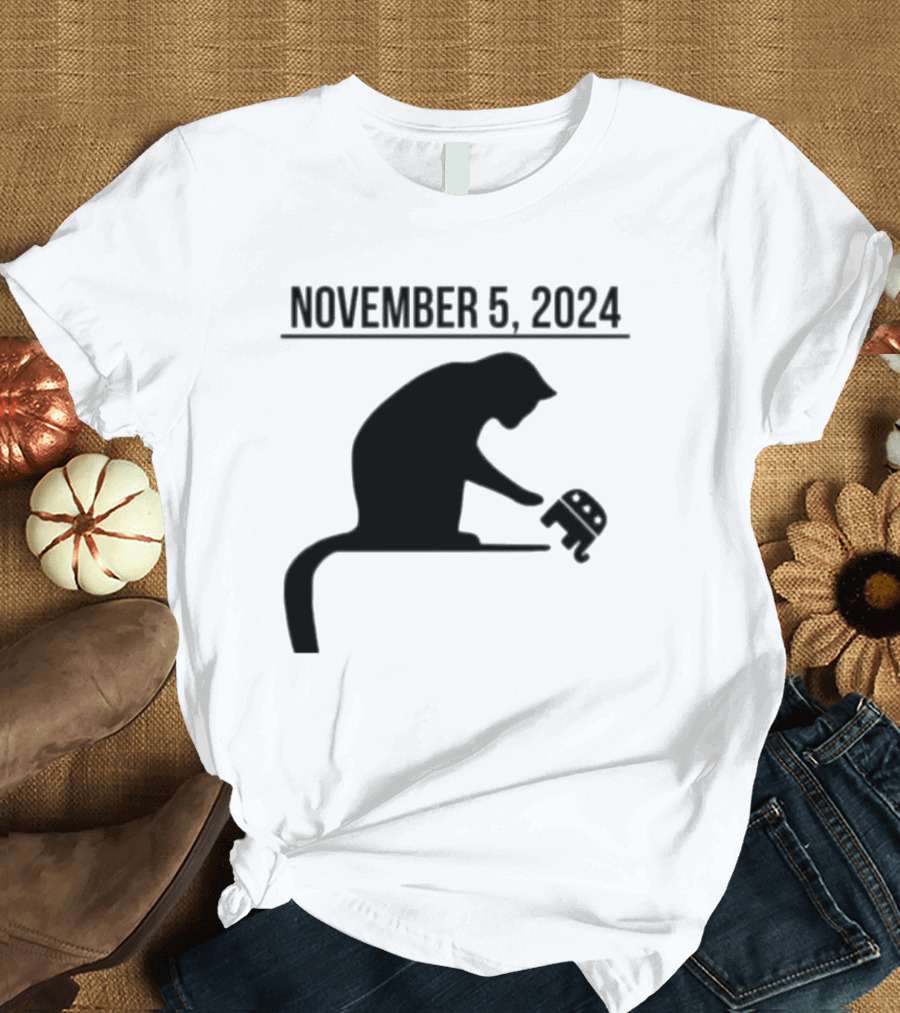 November 5 2024 Cat Knocking Elephant Republican T-Shirt