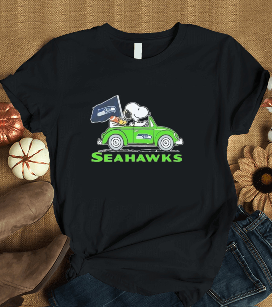 Snoopy And Woodstock Driving Seattle Seahawks Car T-Shirt