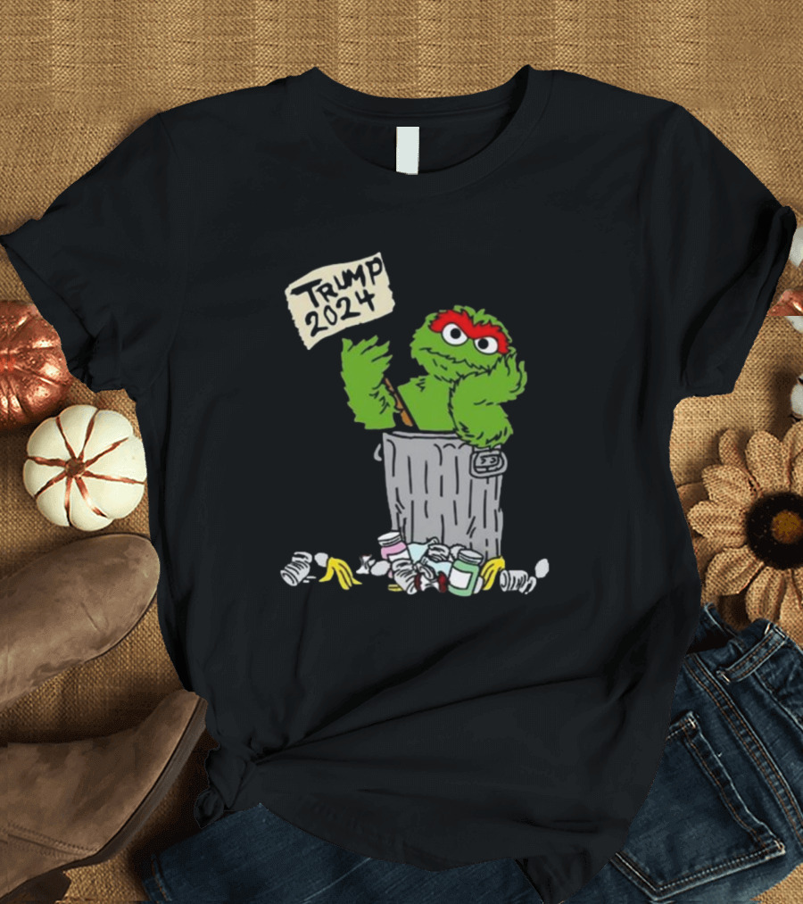 Trump 2024 Oscar Parody Trash Can T-Shirt