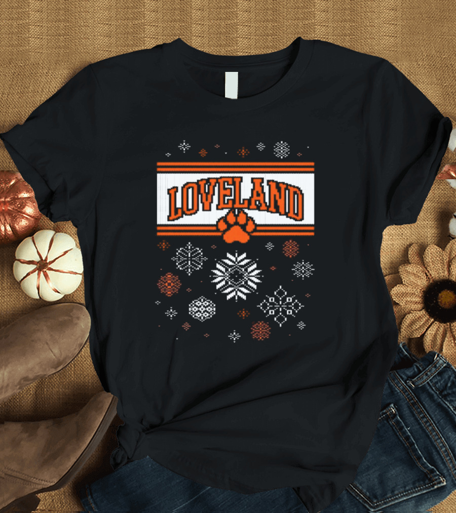 Loveland Paw Print Snowflakes Ugly Sweater Christmas T-Shirt