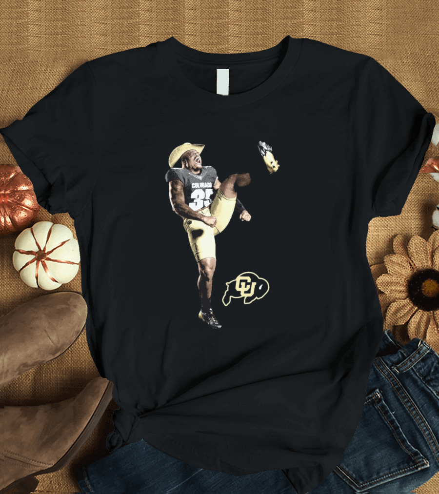 Colorado Buffs BJ Green II Cowboy Hat 90s Style Football Player with CU T-Shirt