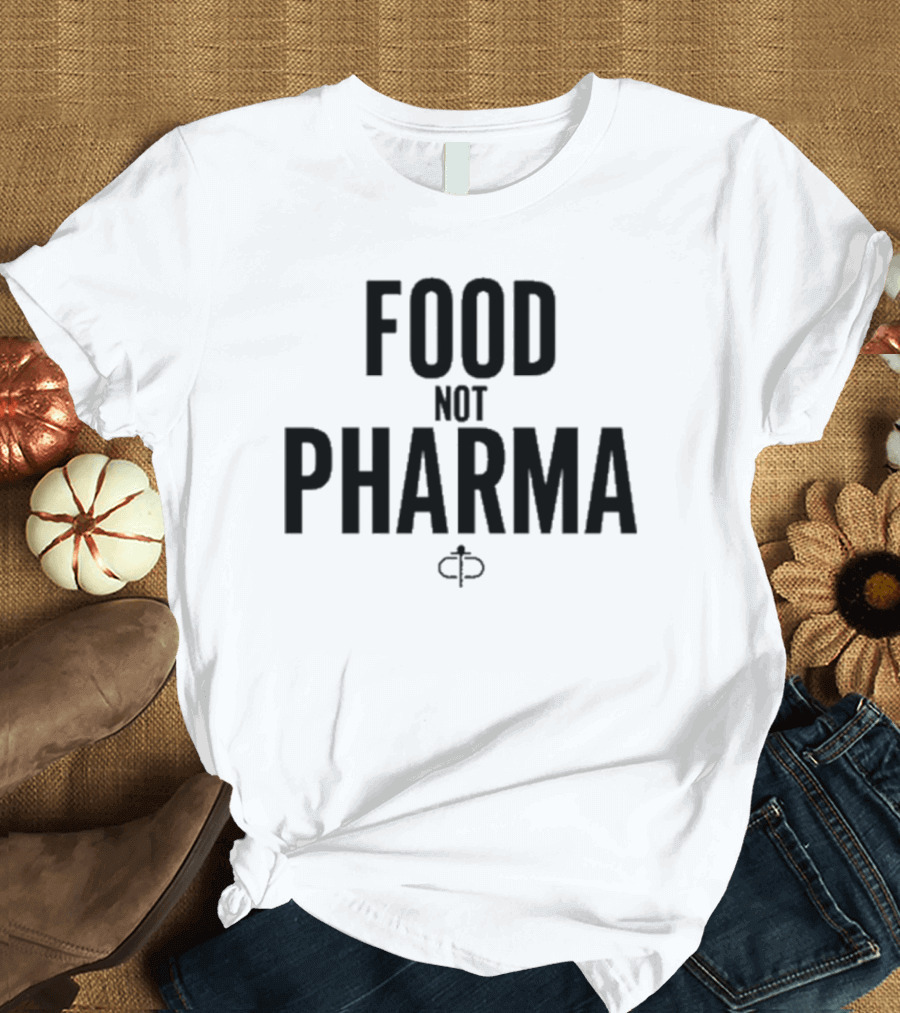 Ian Carroll Promoting Food Not Pharma with Medical T-Shirt