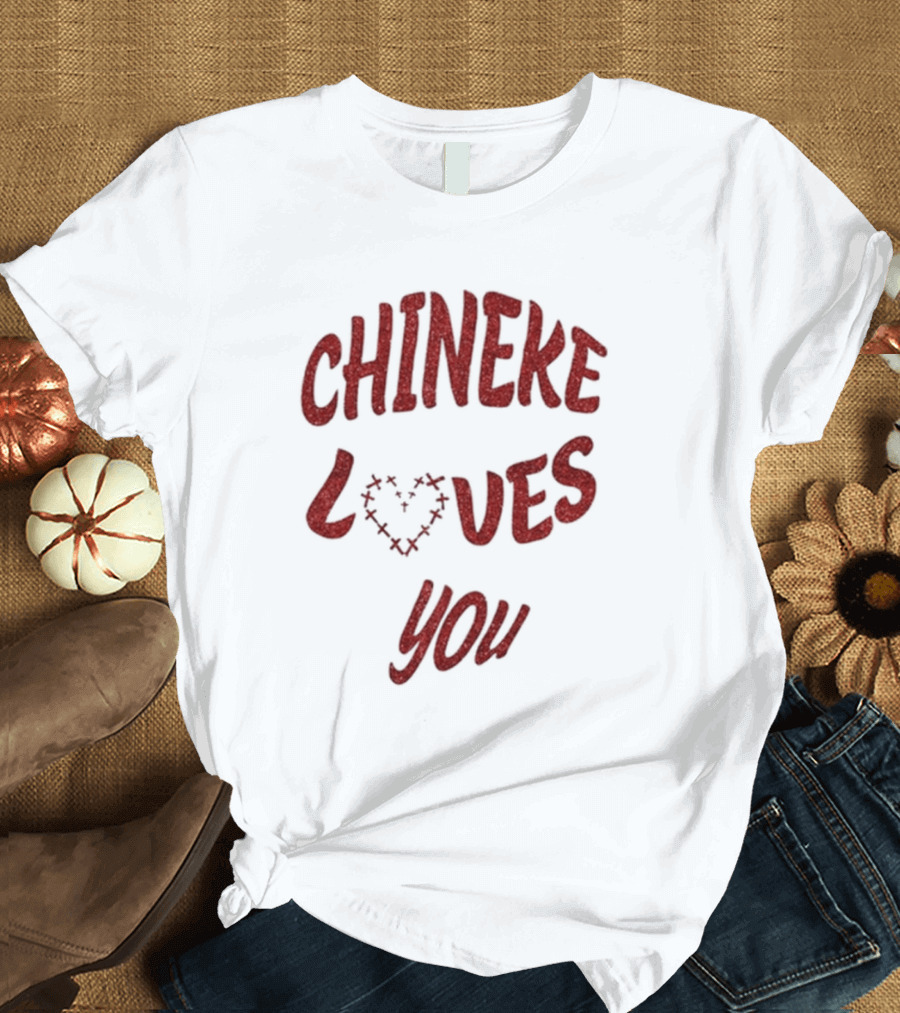 Chineke Loves You Heart Design Christmas T-Shirt