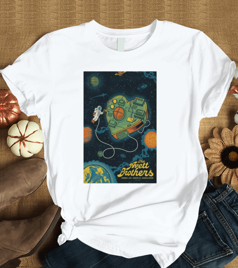 The Avett Brothers New Year's Eve Shows Charlotte NC Dec 31 2024 Cosmos Astronaut Heart Planetarium T-Shirt