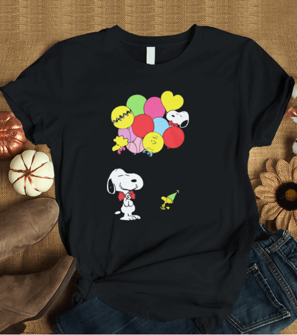 T-Shirt: Peanuts Snoopy Woodstock Balloons Birthday T-Shirt Peanuts Snoopy Woodstock Balloons Birthday T-Shirt