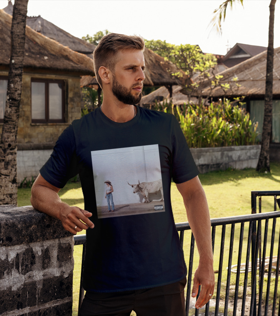 Kacey Musgraves Album Cover Middle Of Nowhere Woman Cowboy Hat T-Shirt