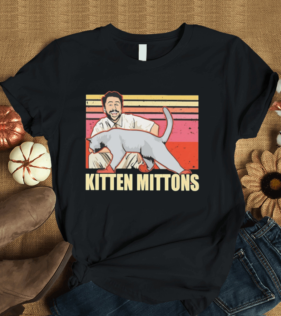 It's Always Sunny In Philadelphia Kitten Mittons T-Shirt