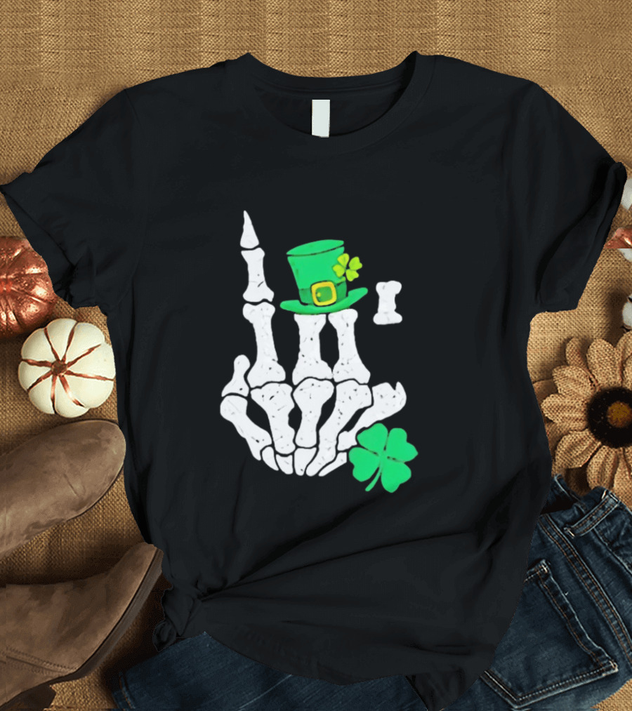 Skeleton Hand With Leprechaun Hat And Shamrock St Patricks Day T-Shirt