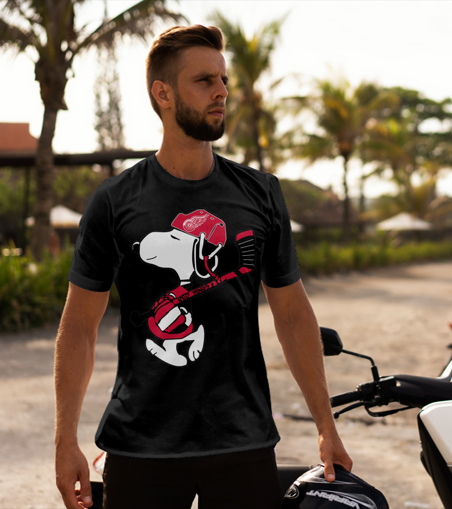 Detroit Red Wings Snoopy Hockey Helmet Hockey Stick T-Shirt