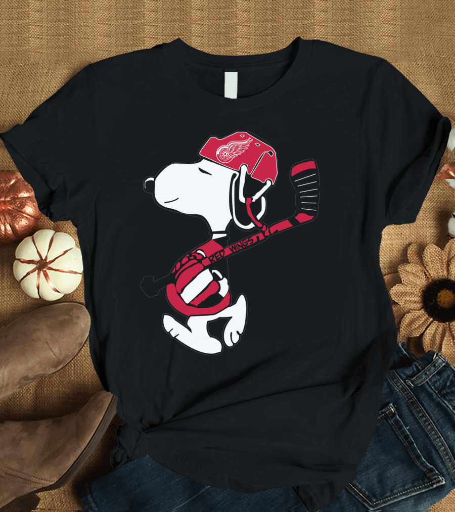 Detroit Red Wings Snoopy Hockey Helmet Hockey Stick T-Shirt