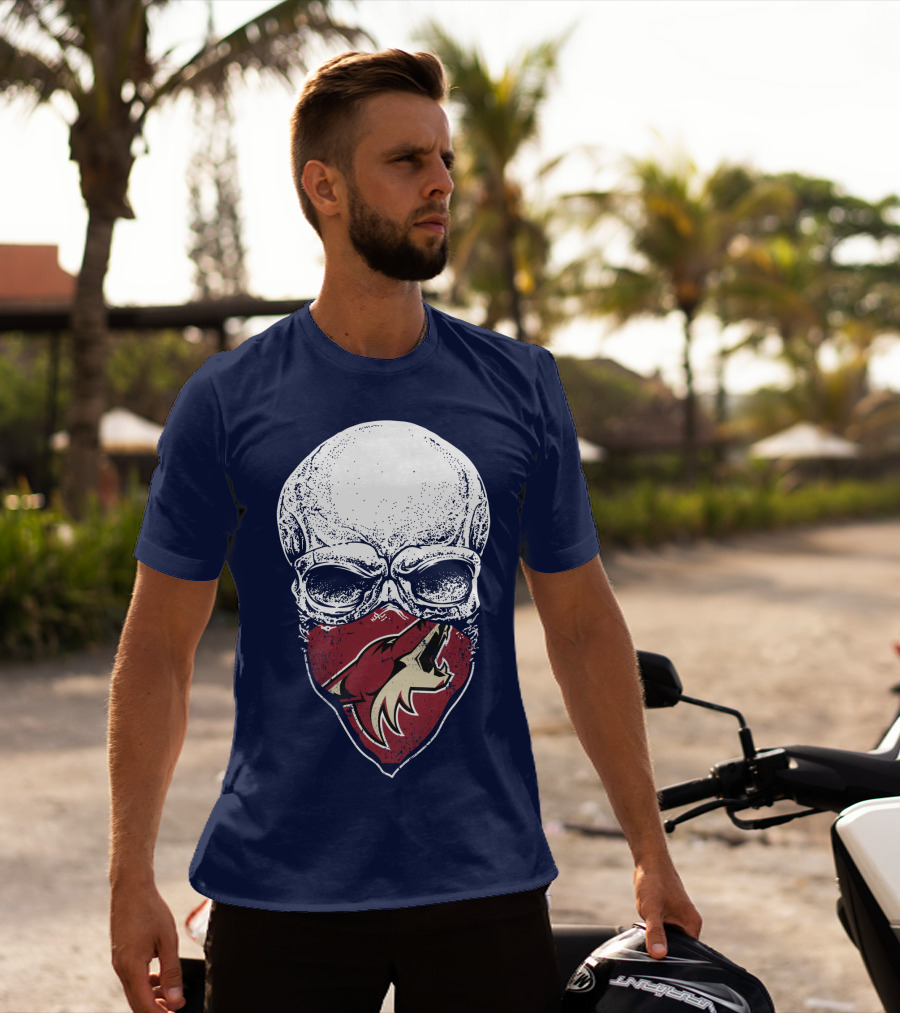 Arizona Coyotes Skull Logo With Coyote Mask T-Shirt