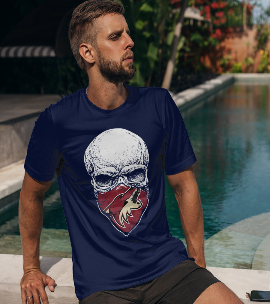 Arizona Coyotes Skull Logo With Coyote Mask T-Shirt