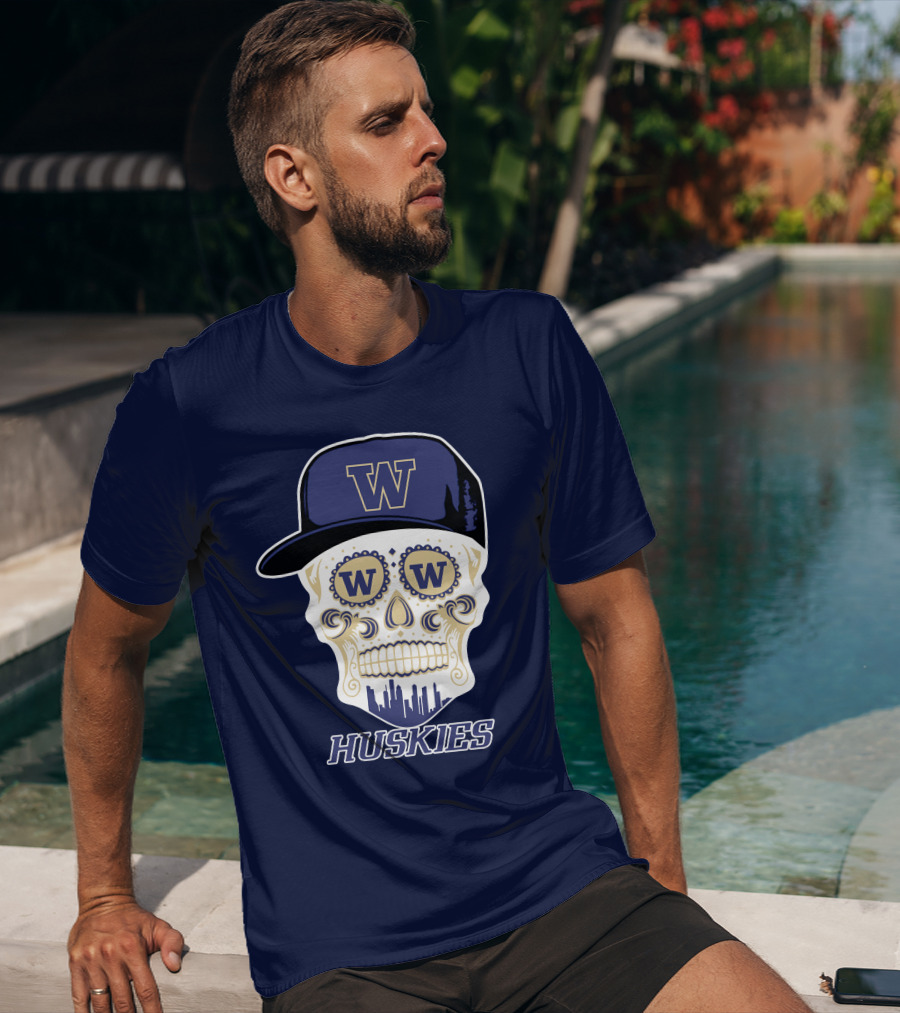 W Huskies Skull W Baseball Cap T-Shirt