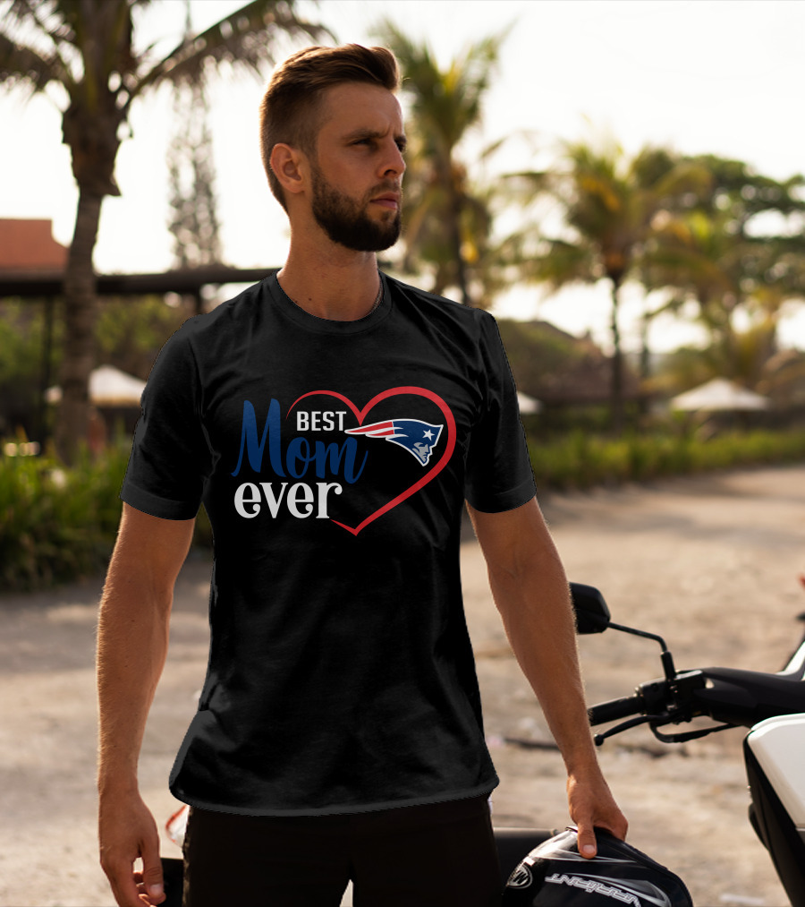 New England Patriots Best Mom Ever Heart T-Shirt