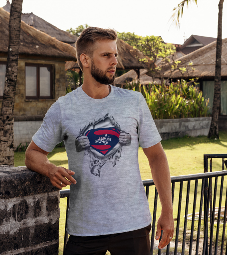 Washington Capitals Superman Logo 94 Vintage Style T-Shirt
