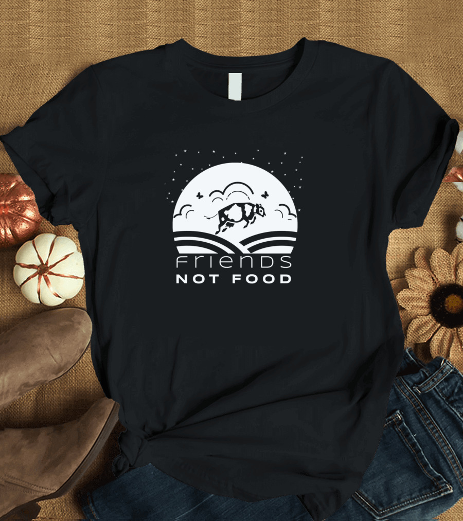 Cute Cow Friends Not Food Night Sky Scene T-Shirt