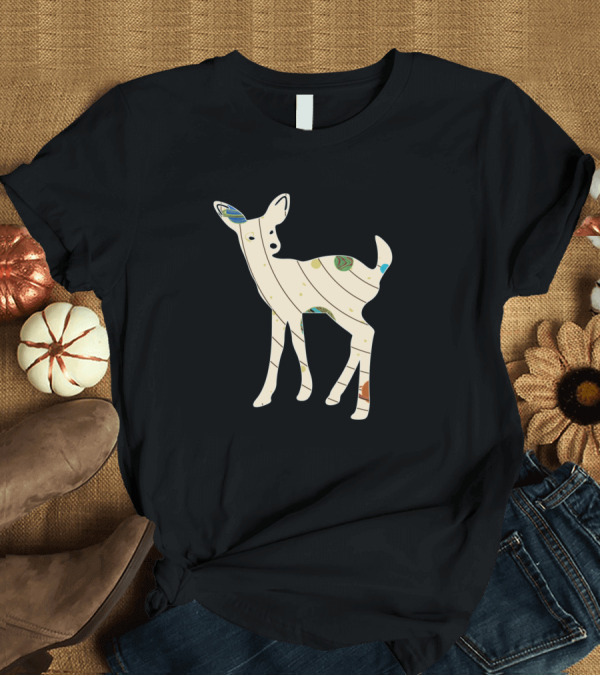 T-Shirt: Deer1 Patterned Geometric Animal T-Shirt Deer1 Patterned Geometric Animal T-Shirt