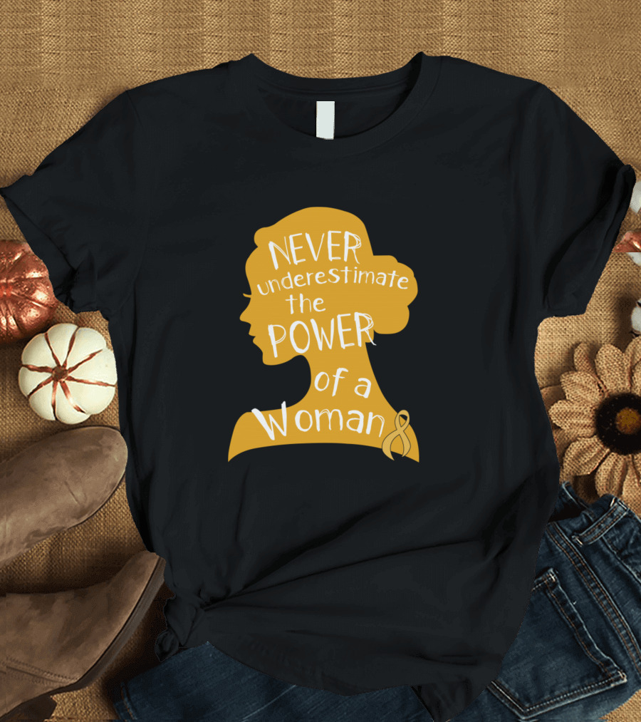 Never Underestimate the Power of a Woman COPD Awareness T-Shirt