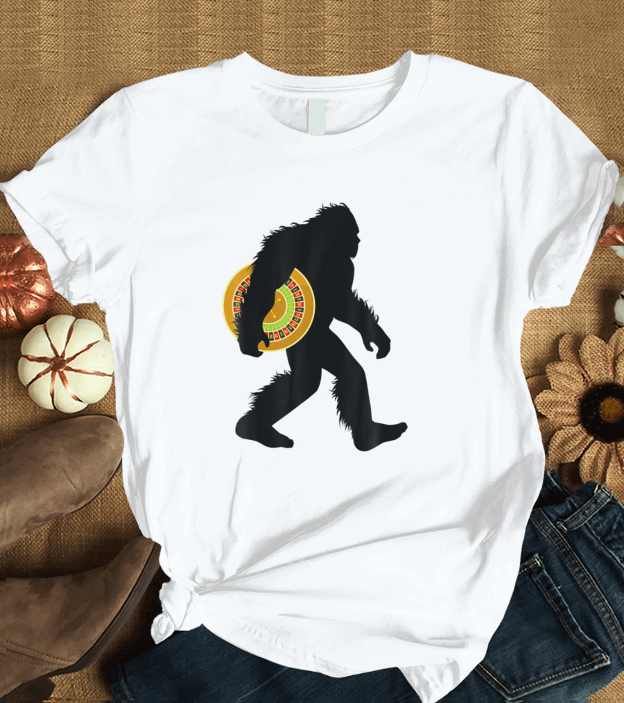 Bigfoot Sasquatch Roulette Wheel Casino Gambler T-Shirt