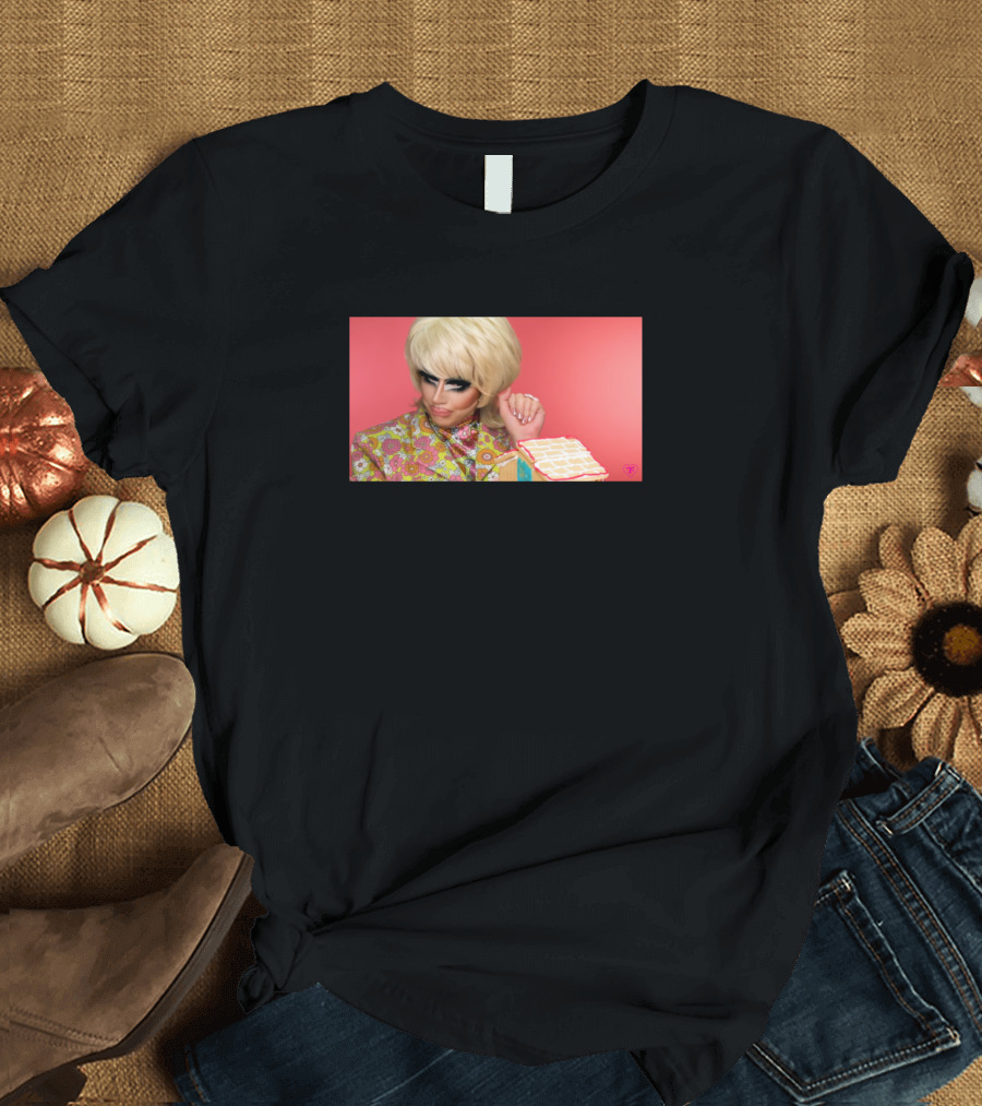 Pop Off Sis Glamorous Vibrant Retro Style Gingerbread T-Shirt