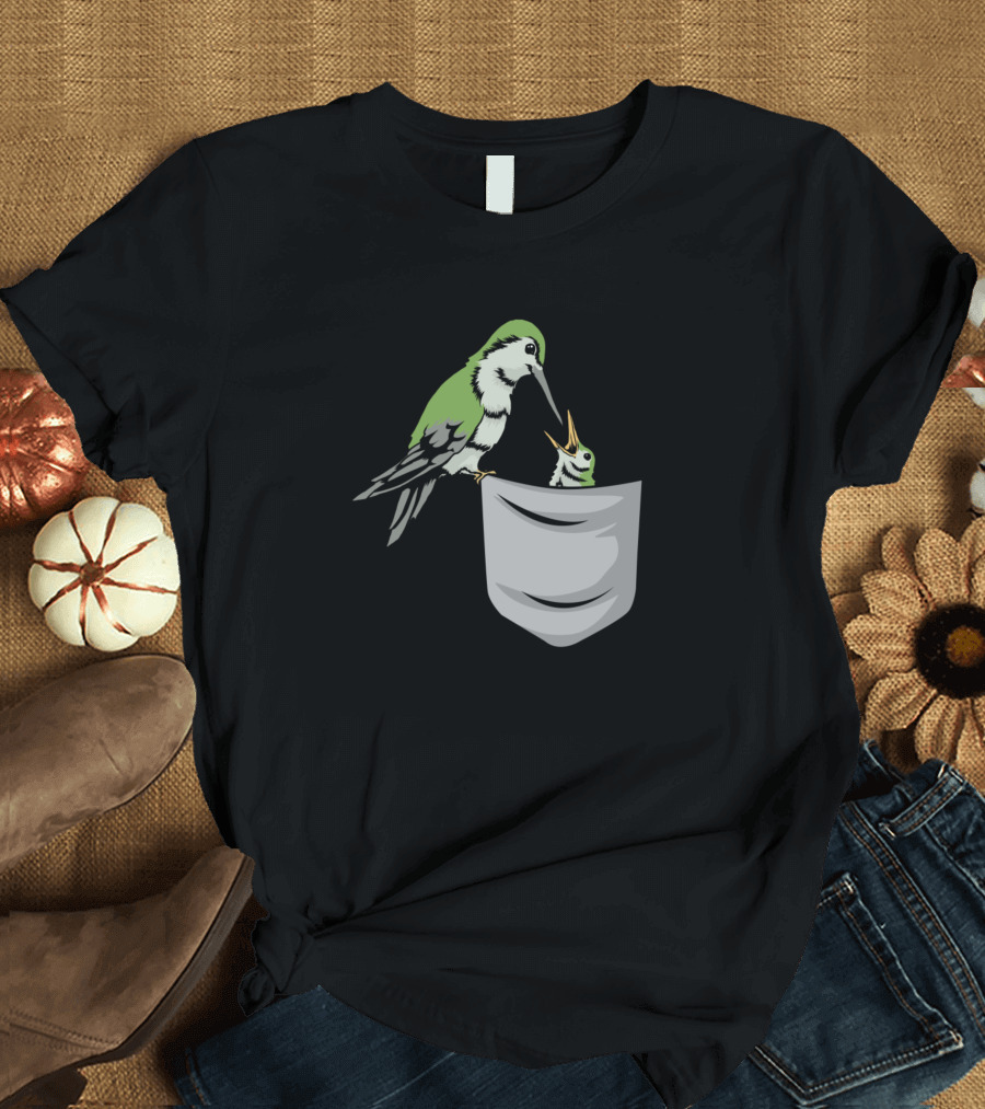 Hummingbird Women Cute Bird Fan Pocket Hummingbird T-Shirt