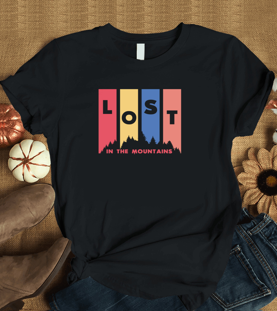 LOST IN THE MOUNTAINS Colorful Forest Stripes T-Shirt
