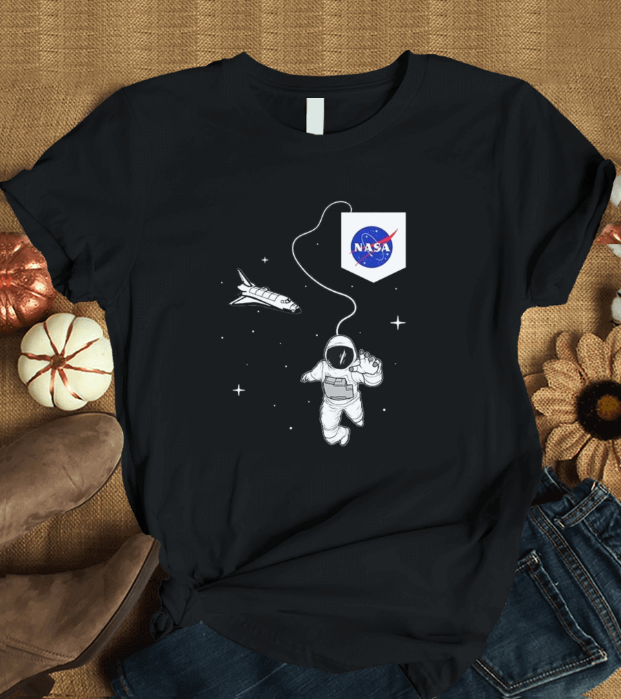 NASA Astronaut Floating in Space Shuttle Mission T-Shirt